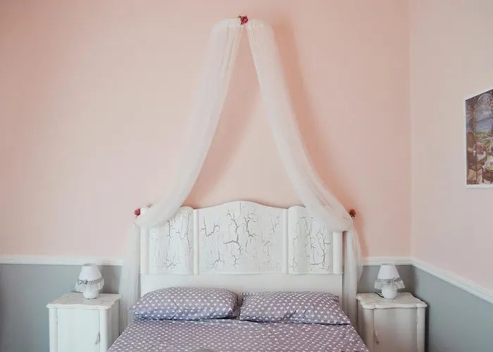 Nel Cortile Segreto Couette-café *